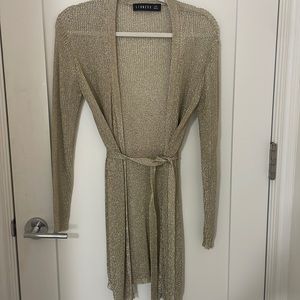 Shimmery gold cover up